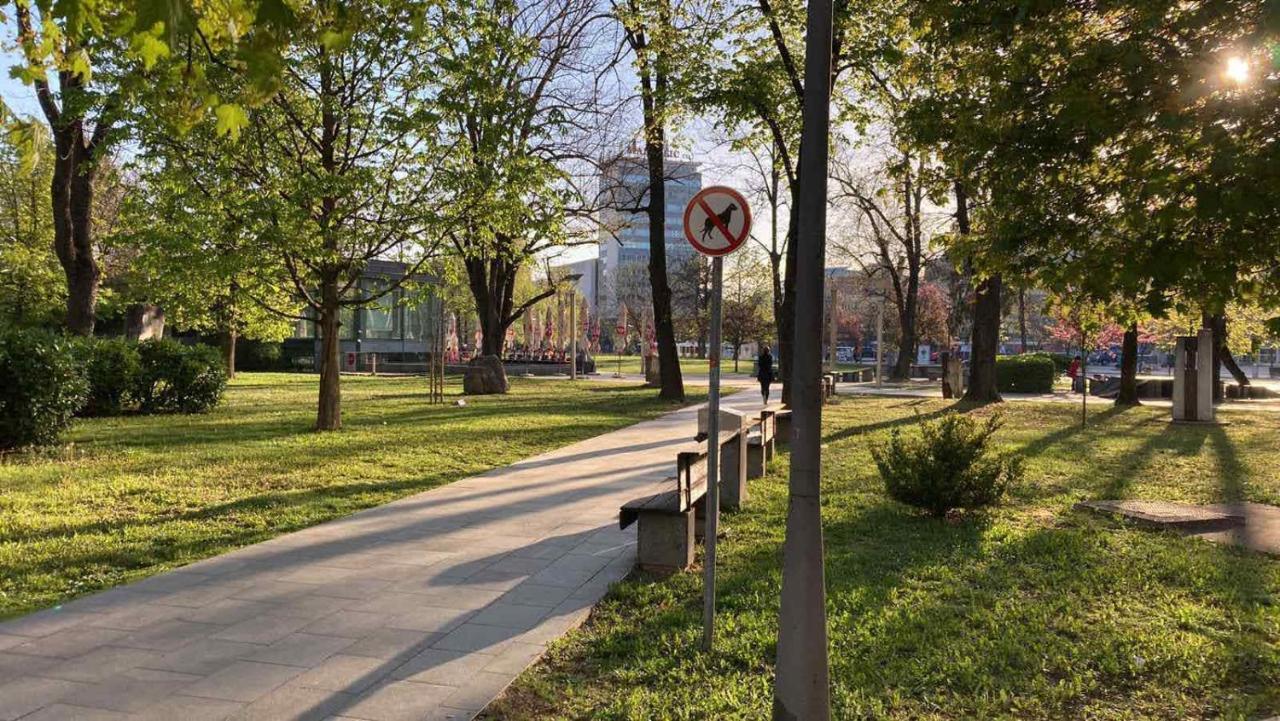 Penthouse Stan 80M2, Terasa 36M2, Garaza... Centar Banja Luke - Gradski Park Banja Luka Ngoại thất bức ảnh